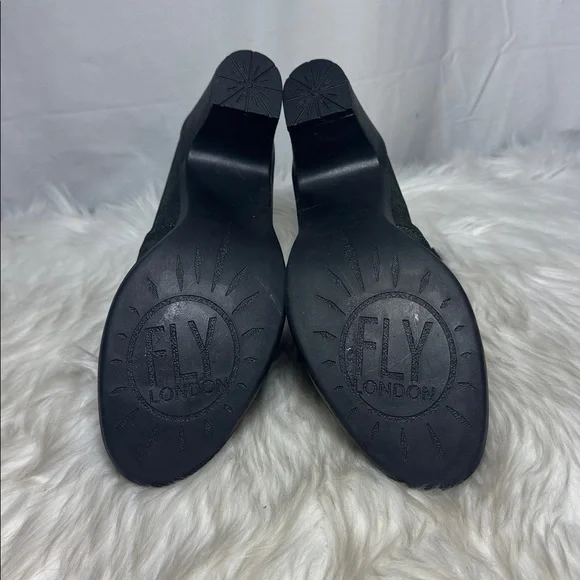 Fly London Black/Metallic Green Women's Ankle Boots Classic Leather Style Sz 41 - Picture 8 of 8